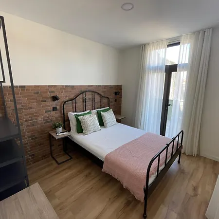 Szálloda Portucalense 2*