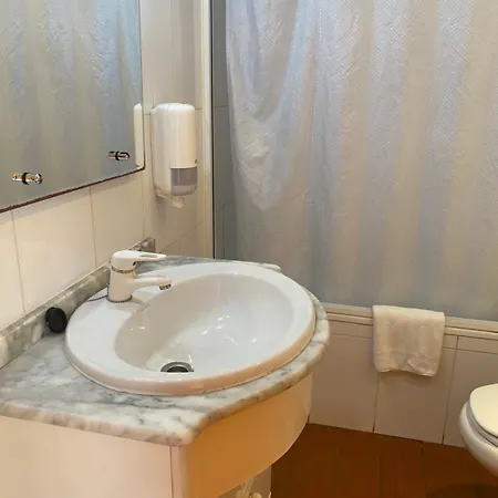 Portucalense 2* Oporto