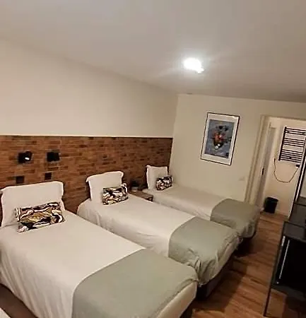 Portucalense Szálloda 2*